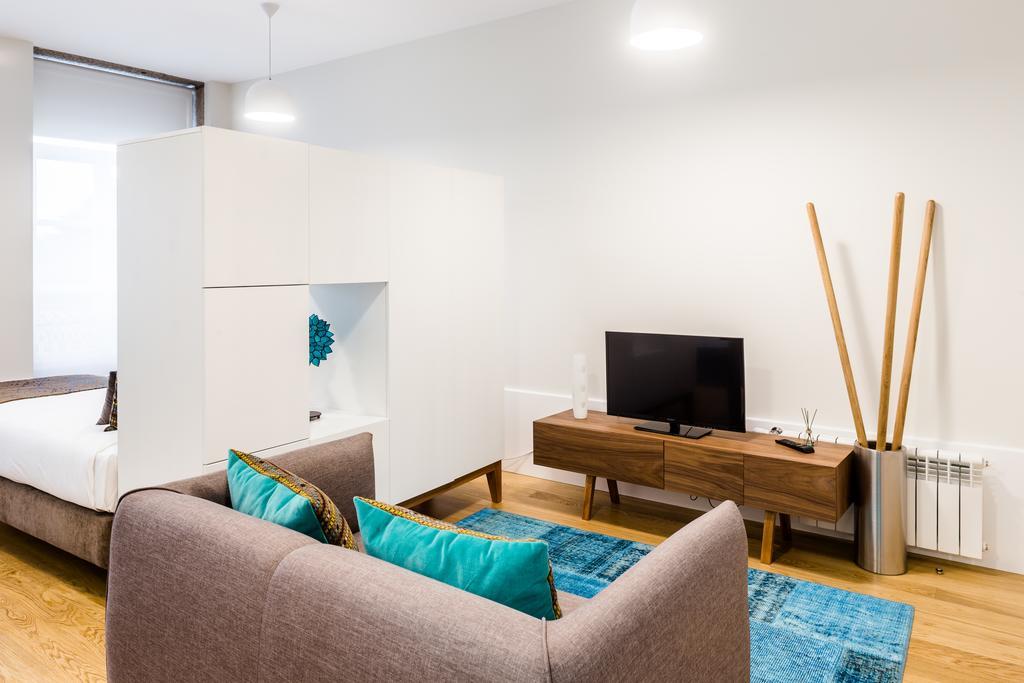 Oportolazaro Apartment Bilik gambar