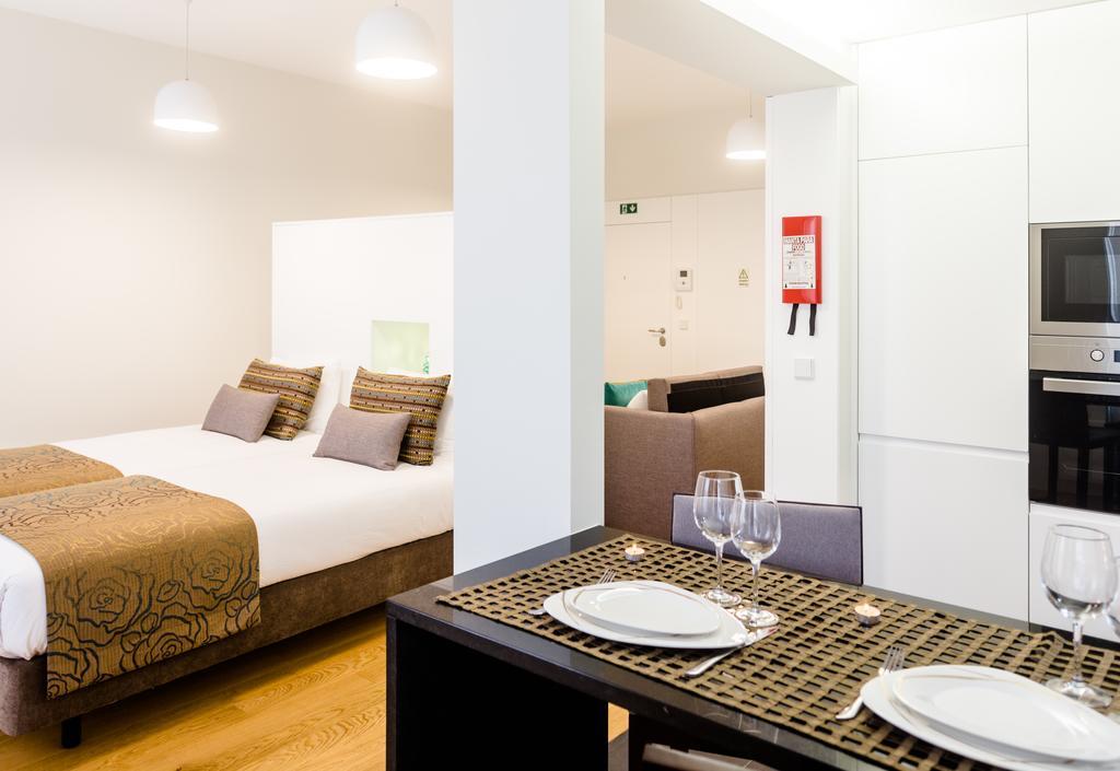 Oportolazaro Apartment Bilik gambar
